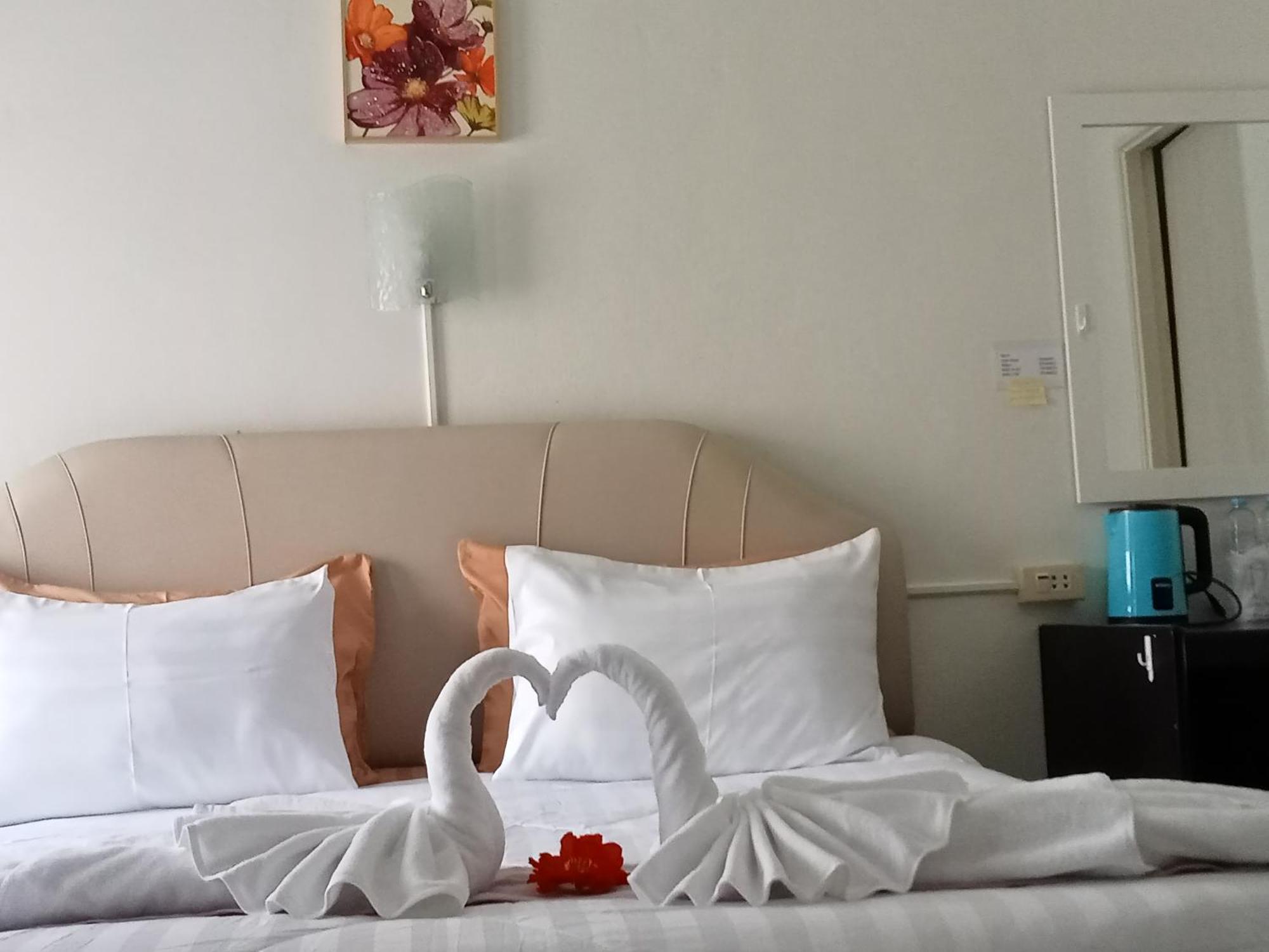 באן פה Happy Home Guest House מראה חיצוני תמונה