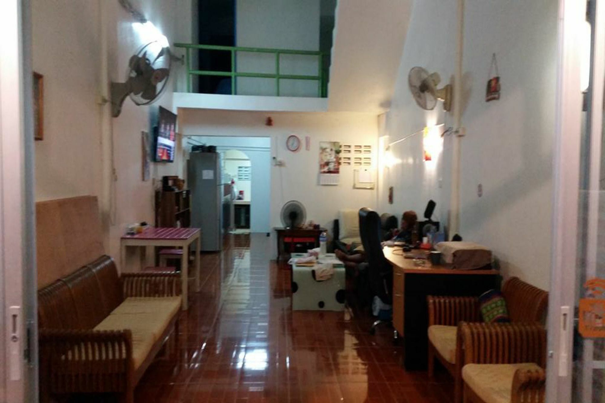 באן פה Happy Home Guest House מראה חיצוני תמונה