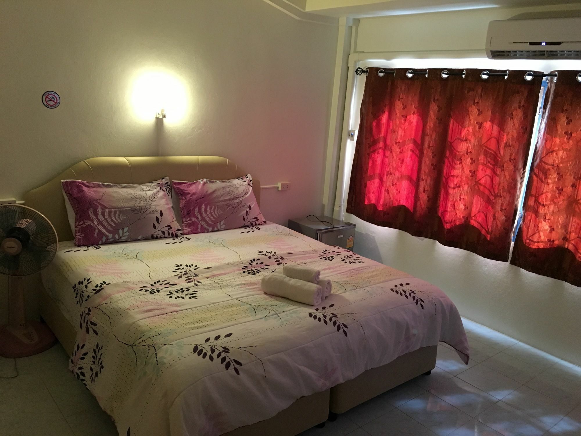 באן פה Happy Home Guest House מראה חיצוני תמונה
