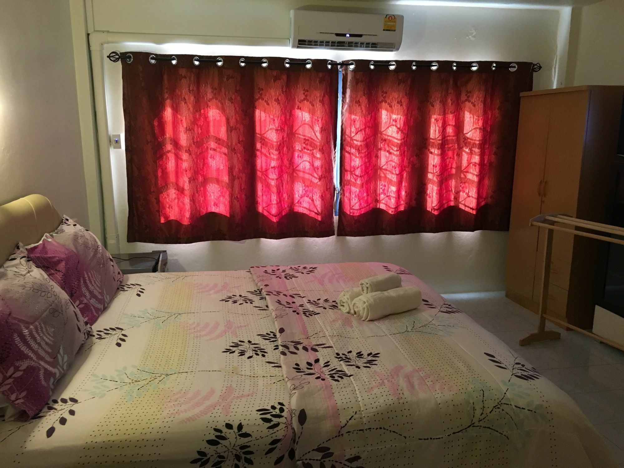 באן פה Happy Home Guest House מראה חיצוני תמונה